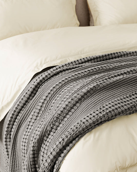 Couverture gaufrée gris cornaline